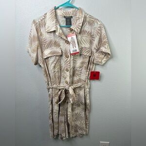 NWT-Matty M Size Medium Natural Romper